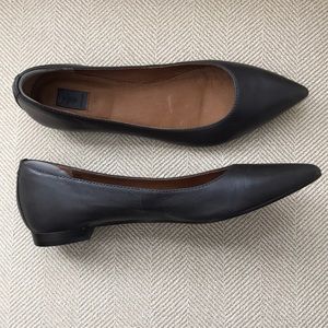 Frye Sienna flats, size 8.5